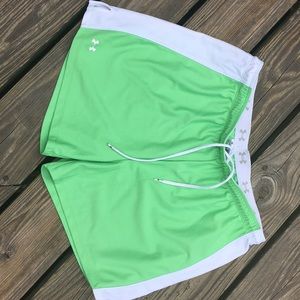 Under Armour Short